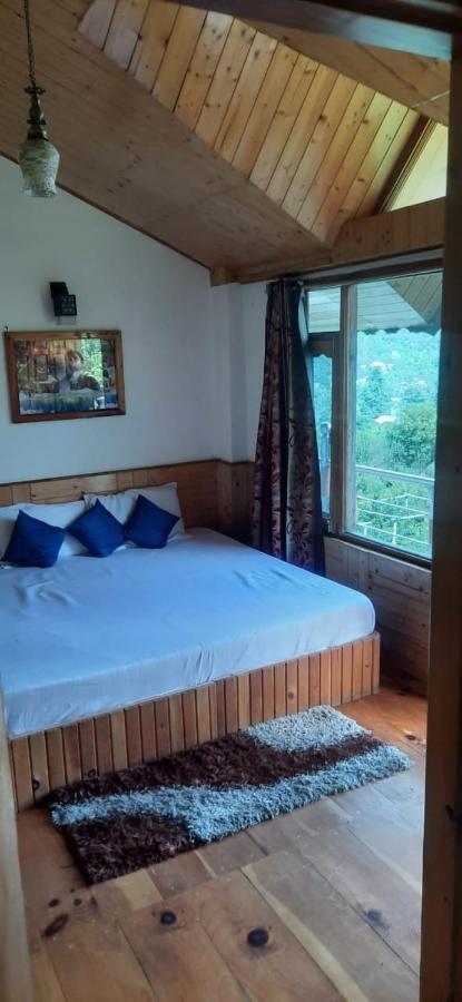 Throttle Shrottle Moto Hostel Маналі Екстер'єр фото