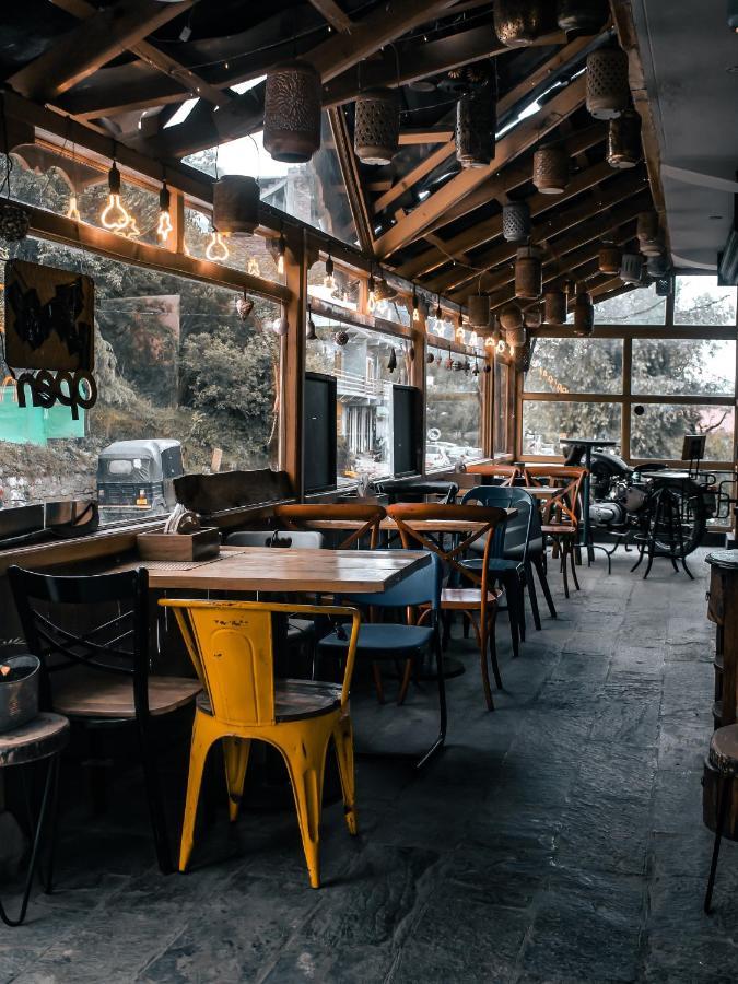 Throttle Shrottle Moto Hostel Маналі Екстер'єр фото